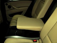 2013款 4.4T 自动 