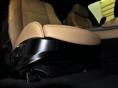 2013款 4.4T 自动 