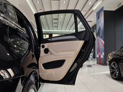 2013款 4.4T 自动 