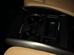 2013款 4.4T 自动 