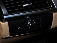 2013款 4.4T 自动 
