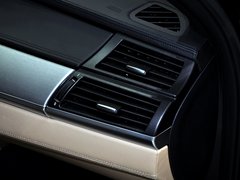 2013款 4.4T 自动 