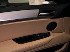 2013款 4.4T 自动 