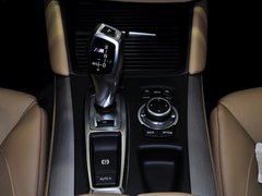 2013款 4.4T 自动 