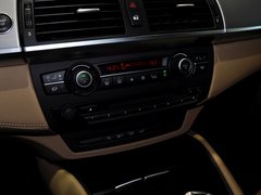 2013款 4.4T 自动 