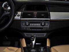 2013款 4.4T 自动 