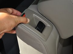 2013款 2.0TSI DSG 至尊型