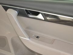2013款 2.0TSI DSG 至尊型
