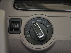 2013款 2.0TSI DSG 至尊型