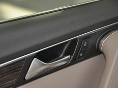 2013款 2.0TSI DSG 至尊型
