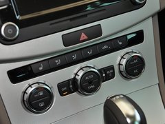2013款 2.0TSI DSG 至尊型