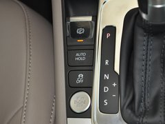 2013款 2.0TSI DSG 至尊型