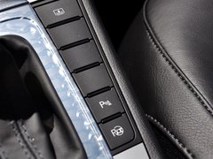 2013款 2.0TSI DSG 豪华型