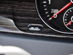 2013款 2.0TSI DSG 豪华型