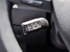 2013款 2.0TSI DSG 豪华型