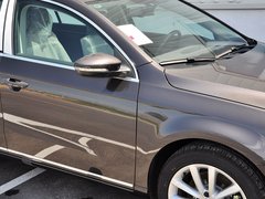 2013款 2.0TSI DSG 豪华型