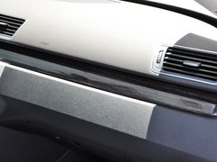 2013款 2.0TSI DSG 豪华型