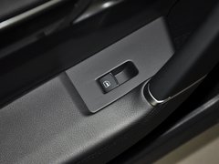 2013款 1.8TSI DSG 豪华型