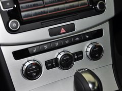 2013款 1.8TSI DSG 豪华型