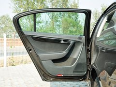 2013款 1.8TSI DSG 豪华型
