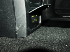 2013款 1.8TSI DSG 豪华型