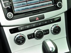 2013款 1.8TSI DSG 豪华型