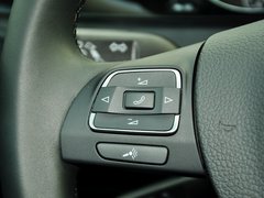 2013款 1.8TSI DSG 豪华型