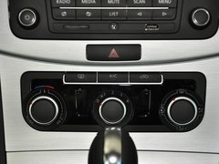 2013款 1.8TSI DSG 领先型