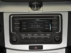 2013款 1.8TSI DSG 领先型
