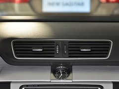 2013款 1.8TSI DSG 领先型