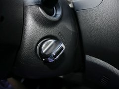 2013款 升级版 1.5T 手动 两驱精英型 5座