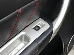 2013款 升级版 1.5T 手动 两驱精英型 5座