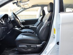 哈弗汽车  升级版 1.5T 手动 驾驶席座椅正视图