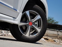 2013款 升级版 1.5T 手动 两驱精英型 5座