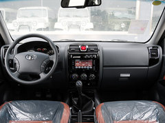 2013款 2.4L 手动 欧洲版 四驱领航型小双排