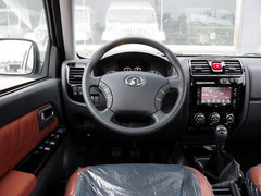 2013款 2.4L 手动 欧洲版 四驱领航型小双排