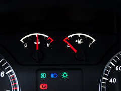 2013款 2.4L 手动 欧洲版 四驱领航型小双排