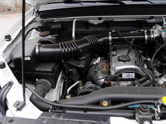 2013款 2.4L 手动 欧洲版 四驱领航型小双排