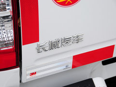 2013款 2.4L 手动 欧洲版 四驱领航型小双排