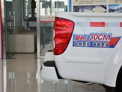 2013款 2.4L 手动 汽油4G69两驱小双精英型