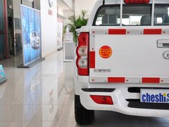 2013款 2.4L 手动 汽油4G69两驱小双精英型