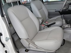 2013款 2.4L 手动 汽油4G69两驱小双精英型