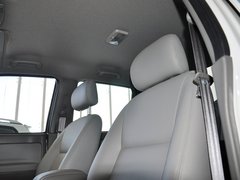 2013款 2.4L 手动 汽油4G69两驱小双精英型