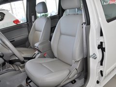 2013款 2.4L 手动 汽油4G69两驱小双精英型