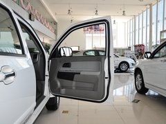 2013款 2.4L 手动 汽油4G69两驱小双精英型