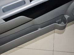 2013款 2.4L 手动 汽油4G69两驱小双精英型