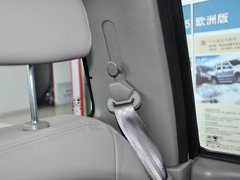 2013款 2.4L 手动 汽油4G69两驱小双精英型