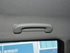 2013款 2.4L 手动 汽油4G69两驱小双精英型