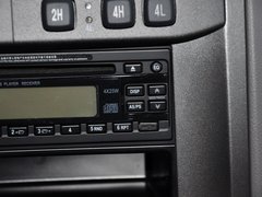 2013款 2.4L 手动 汽油4G69两驱小双精英型