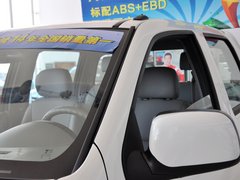 2013款 2.4L 手动 汽油4G69两驱小双精英型